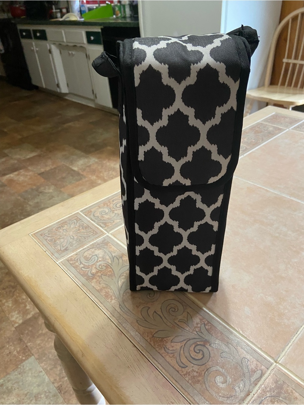 Insulated wine bag